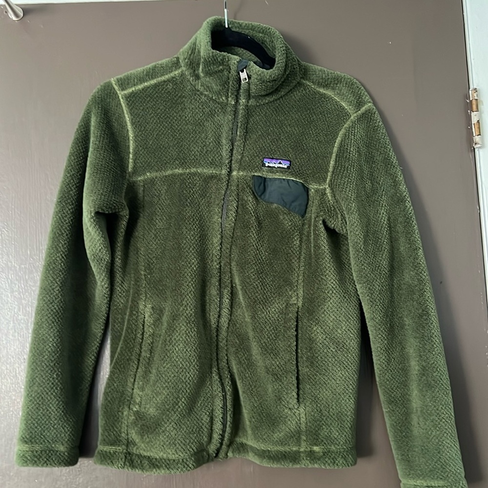 Medium Olive Green Patagonia jacket
